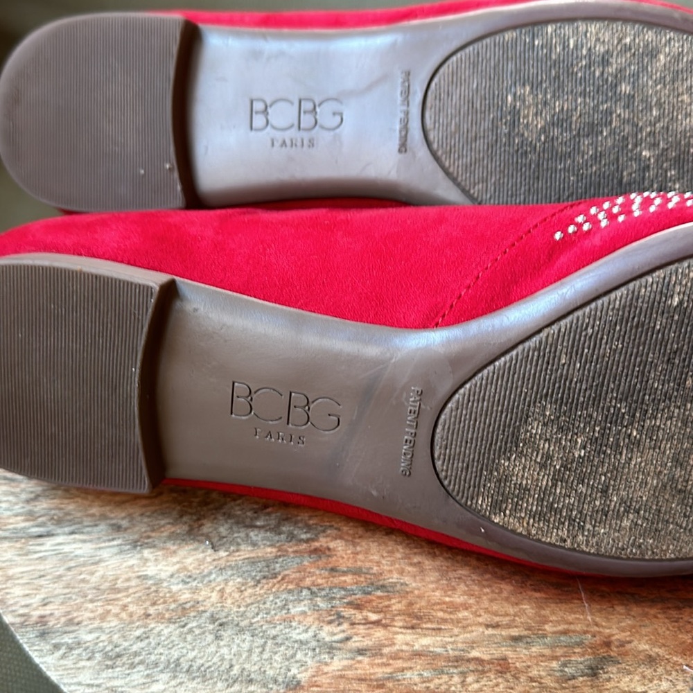 ❤️Red BCBG Paris ballet flats with rhinestones - Picture 6 of 7